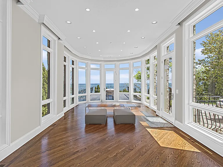 70 Harbor St — Photo 23