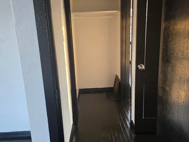 1103 Huckleberry St — Photo 8