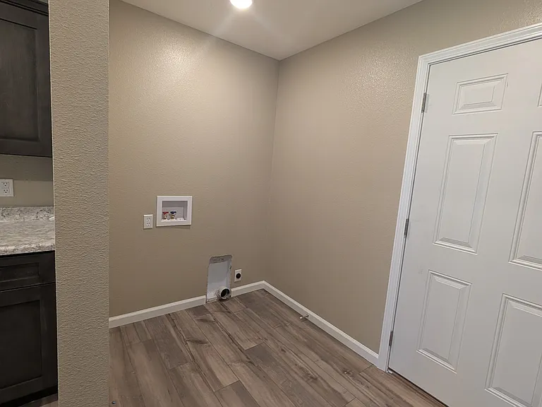 Washer Dryer Area