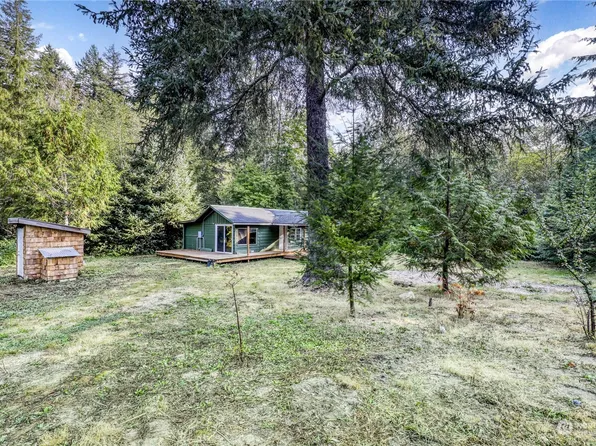 27330 Garden Gate Avenue NE, Kingston, WA 98346
