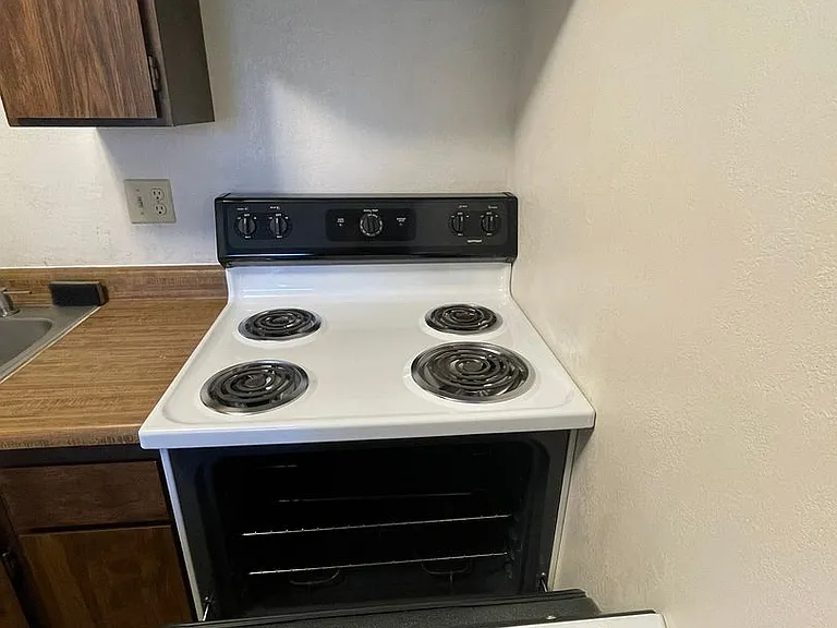 872 Tanager St #31 — Photo 8
