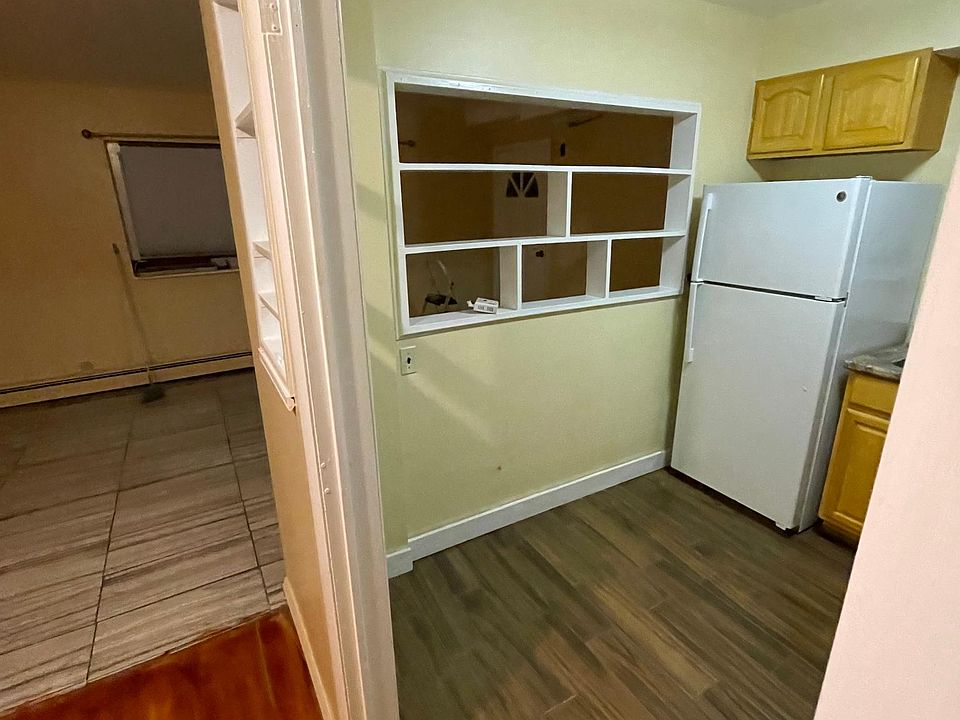 1st image of 15 Fairmount Ave