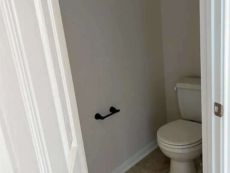14834 Waverly Hill Ln — Photo 17