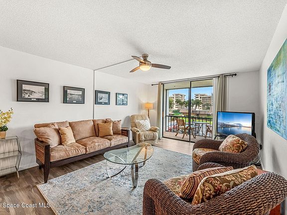 3rd image of 2700 N Highway A1A 13-212