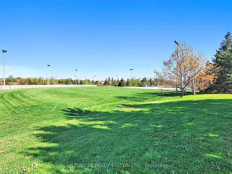 47 Sapphire Dr #BASEMENT — Photo 42