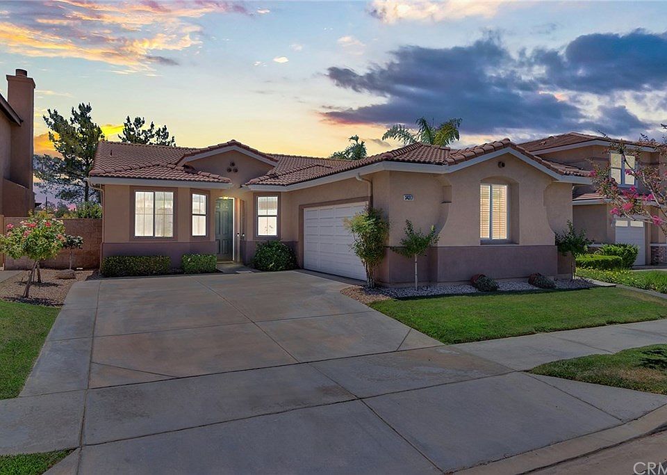 1st image of 34317 Sherwood Dr