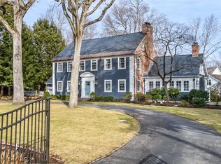 151 Cliff Rd, Wellesley, MA 02481