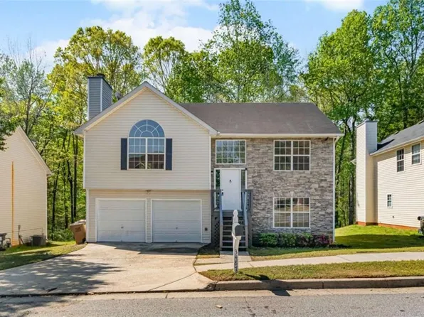 3487 Creekview Dr, Rex, GA 30273