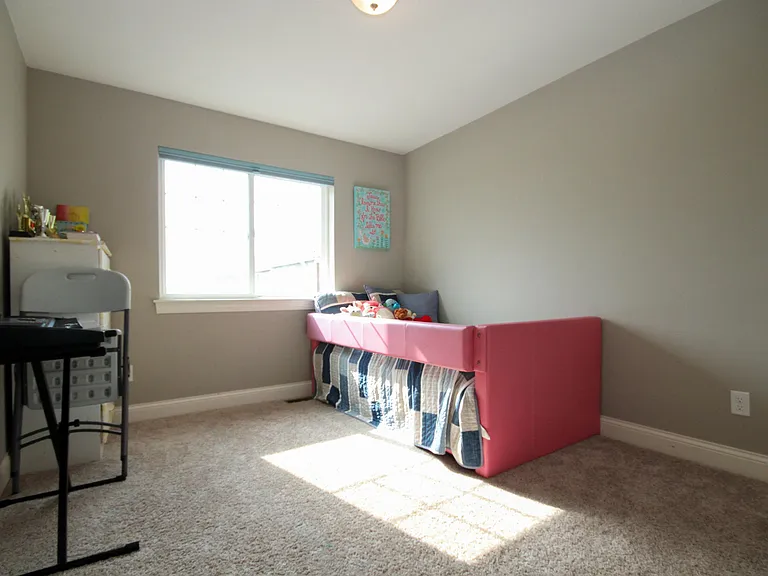 18170 Glassfern Ln — Photo 22