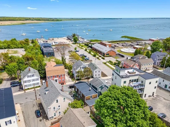 90 Water St #B, Newburyport, MA 01950