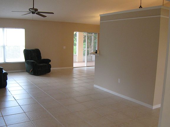 5th image of 3278 Brentwood Ln