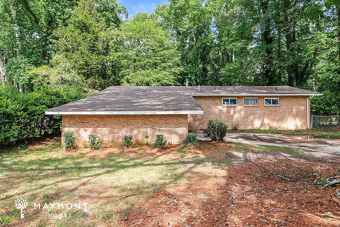 6560 Maddox Rd — Photo 1