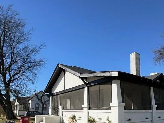 3rd image of 312 Greer Ave