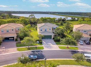 2715 Pienza Cir, Royal Palm Beach, FL 33411