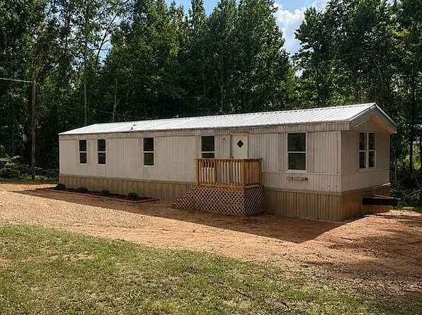 1084 Dry Creek Rd, Magee, MS 39111
