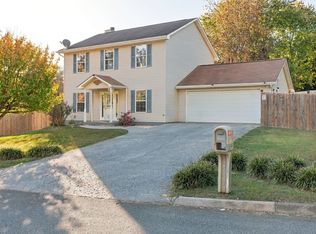 5911 Katrina Ln, Knoxville, TN 37912