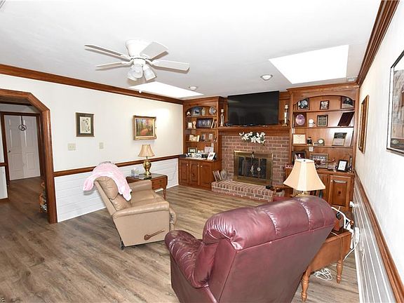 5th image of 1440 Hunningdon Woods Blvd