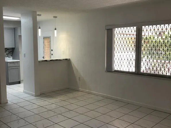 5401 SW 77th Ct #E-205, Miami, FL 33155