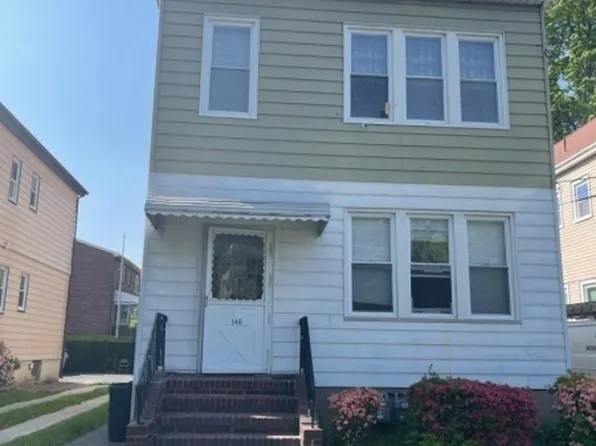 146 Blaine St, Passaic City, NJ 07055