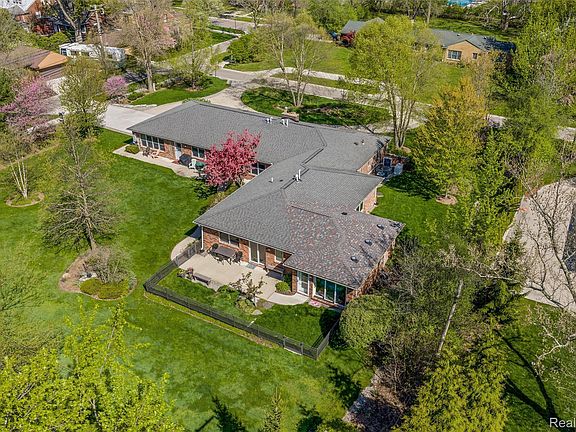 2nd image of 12959 Talbot Ln