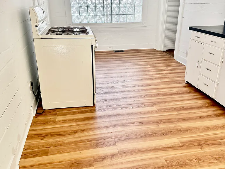 1224 Seminary St #1 — Photo 4