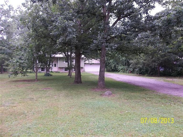 2nd image of 11145 Briar Hill Dr