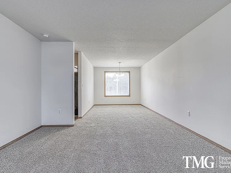 7111 NE 163rd Ave — Photo 4
