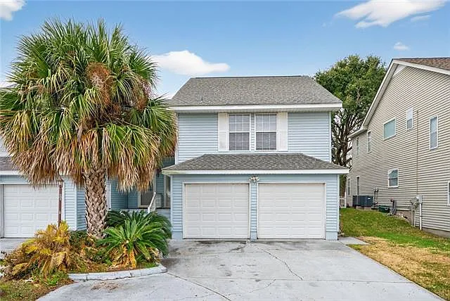 3 bed, 3.0 bath, 1994 sqft, $2,900 — Photo 2