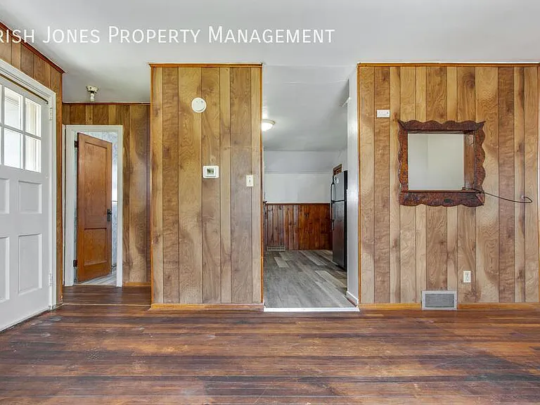 1 Idlebrook Dr — Photo 5