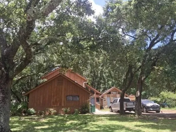 220 Tantallon Dr, Ocean Springs, MS 39564