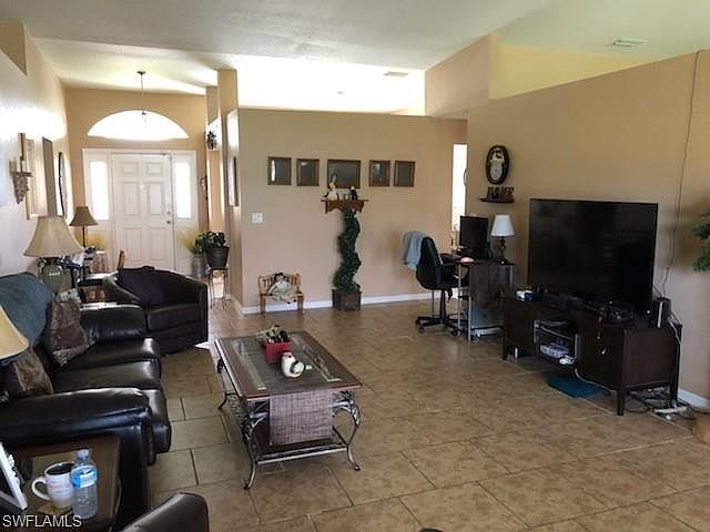 1st image of 1508 NE 43rd Ln