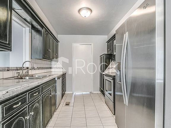 2nd image of 12508 High Meadow Dr