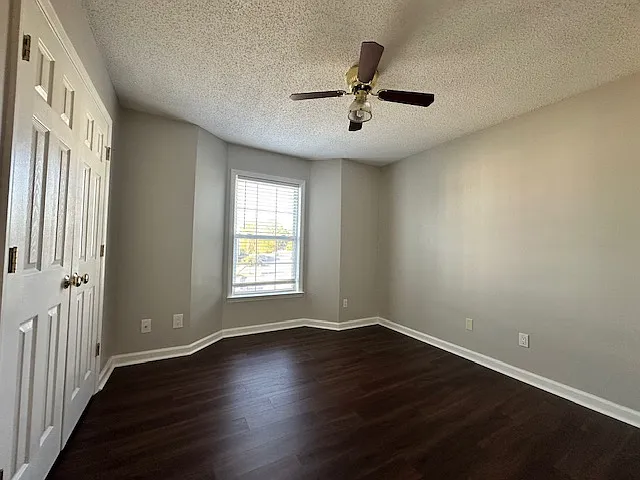 2 bed, 1080 sqft, $1,250 — Photo 4