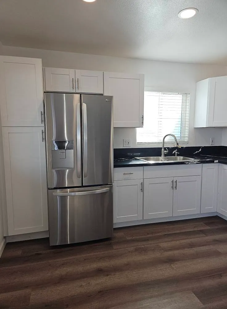 4 bed, 1112 sqft, $1,000 — Photo 3