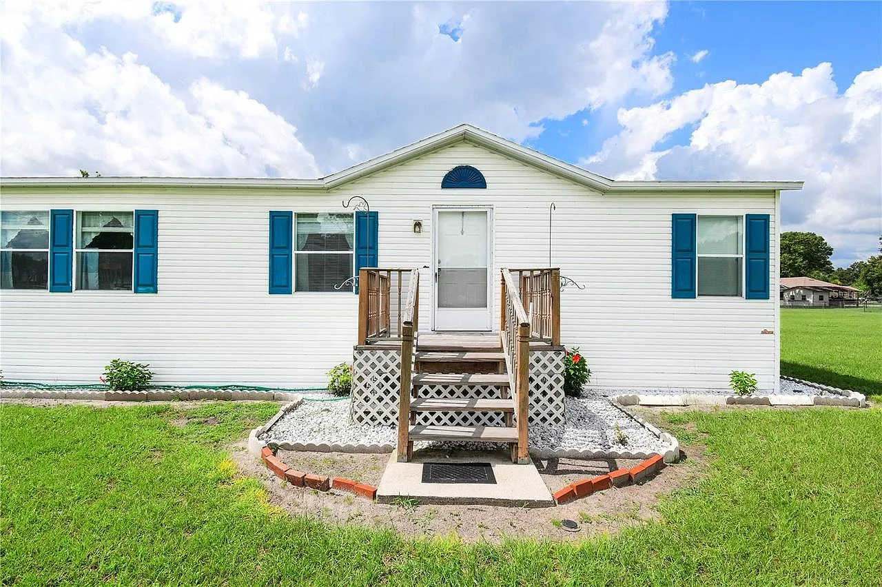 3 bed, 1620 sqft, $2,200 — Photo 3
