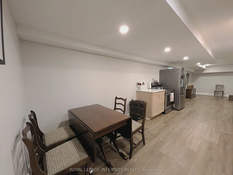 122 Coyles Dr #B — Photo 5