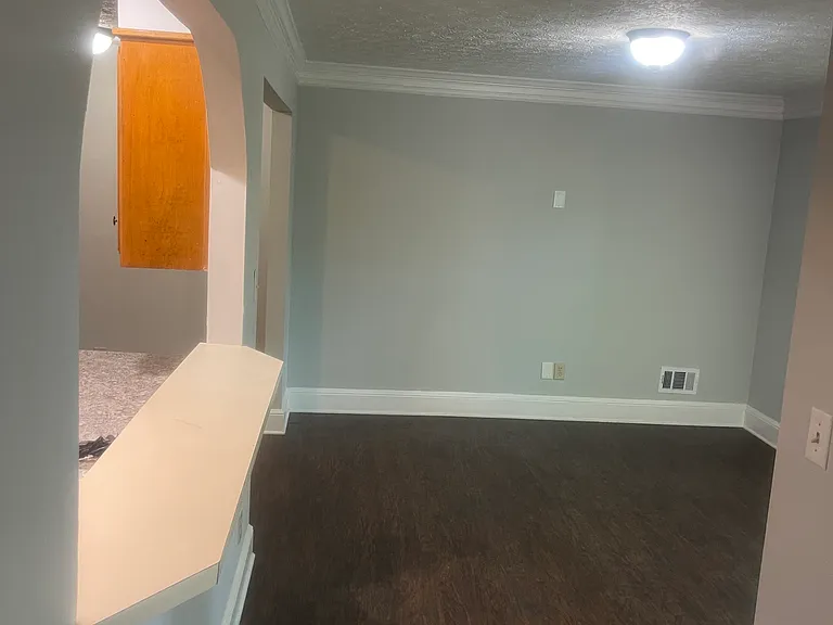 5035 Highland Hills Pkwy — Photo 15