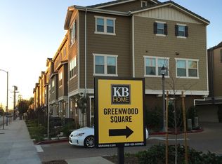 14123 W Oak Ln, Van Nuys, CA 91405