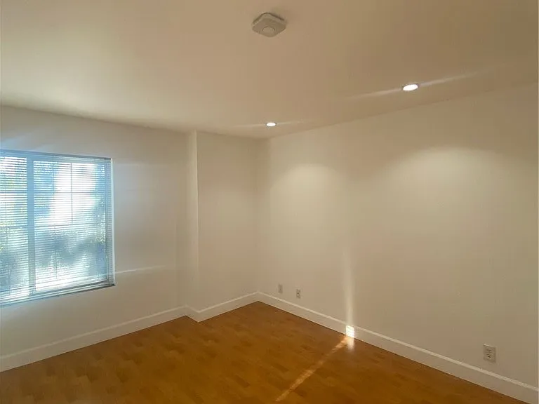 3380 Holly Grove St — Photo 12