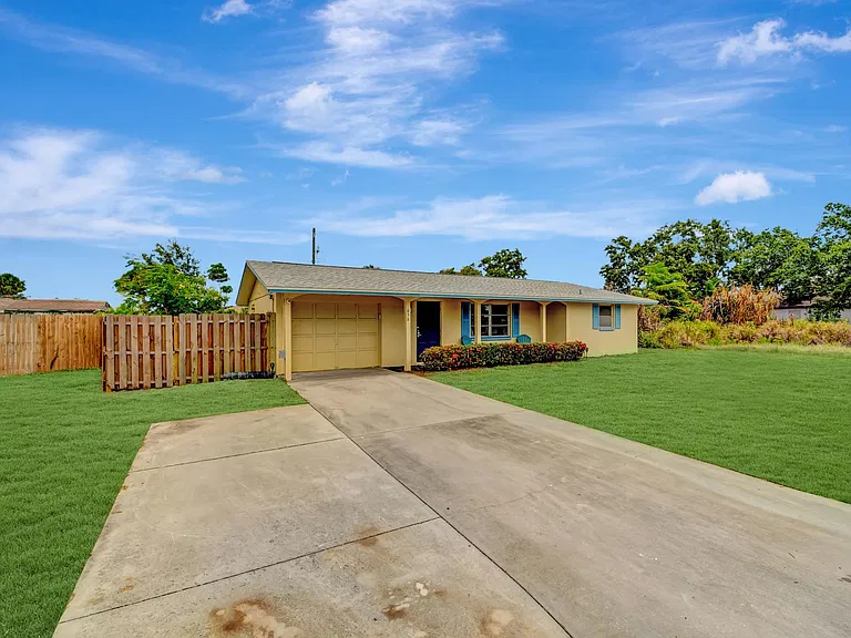 656 Southland Rd — Photo 32