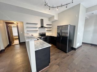 1025 Scott St APT 1, Covington, KY 41011