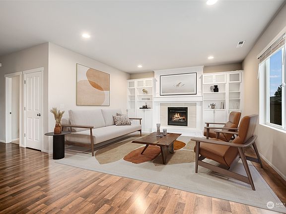 3rd image of 18916 106th Avenue Ct E