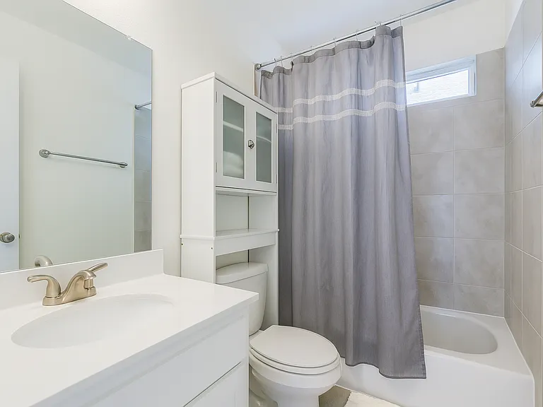 337 Gleneagles Dr — Photo 7
