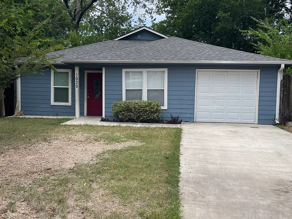 1030 W Austin St