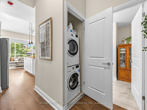 3rd image of 1400 Kingston Rd #105