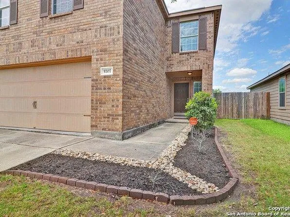 5707 Forest Cyn, San Antonio, TX 78252
