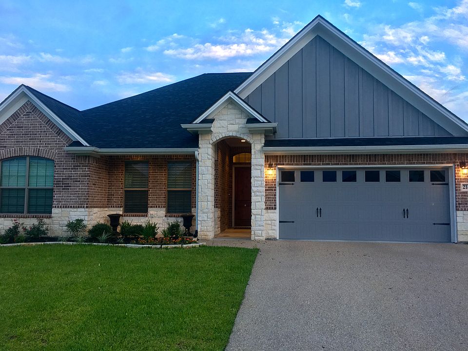 1st image of 2147 Chestnut Oak Cir