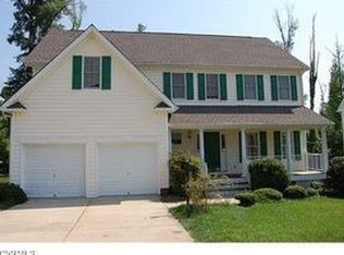 7807 Hampton Meadows Ln, Chesterfield, VA 23832