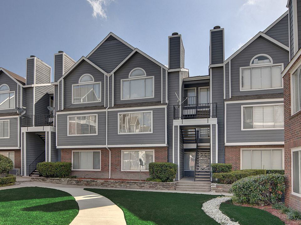 Trellis at Lake Highlands exterior