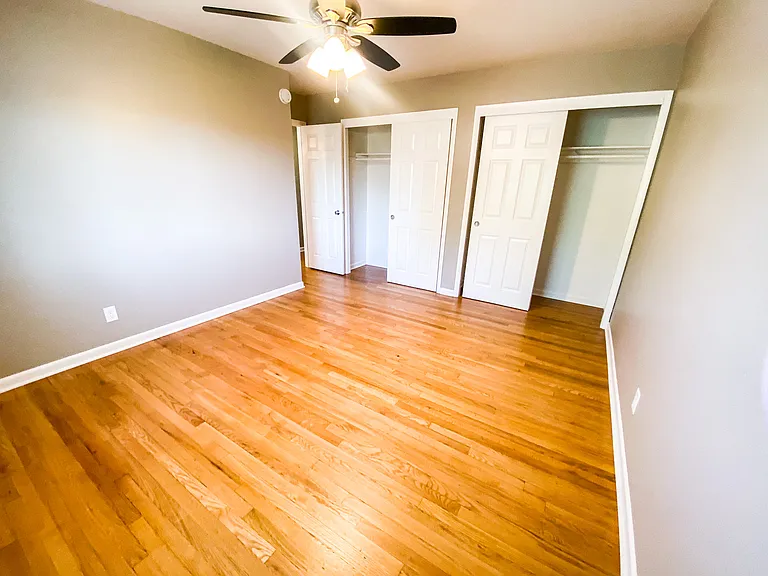 921 Magnolia Ln #4 — Photo 9